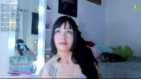 Mia  online show from 6, 11, 2025