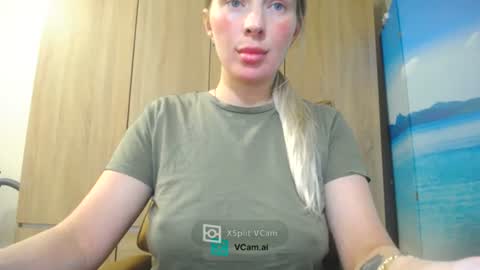 Snapshot of mia_sunnyy chatting on 14, 6, 2026 Mia. online show from 14, 6, 2026
