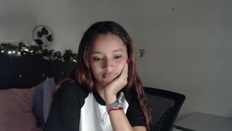 mia_sweetdc online show from 8, 12, 2024