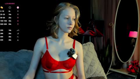 Mia online show from 9, 1, 2025