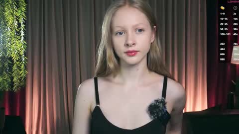 Mia online show from 18, 12, 2025