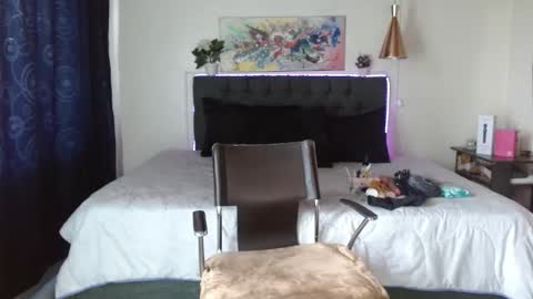 Snapshot of mia_velvet1 chatting on 12, 10, 2025 MIA online show from 12, 10, 2025