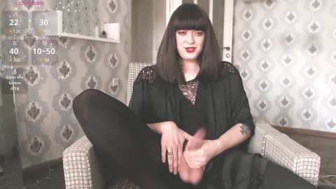mia_wallase online show from 1, 1, 2025