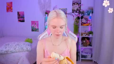 Mia online show from 29, 7, 2026