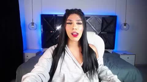 Mia online show from 30, 1, 2025