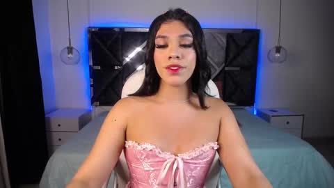 Mia online show from 1, 2, 2025