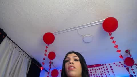 Mia online show from 16, 2, 2025