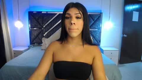 Mia online show from 19, 2, 2025