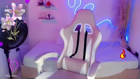 Mia online show from 17, 1, 2025