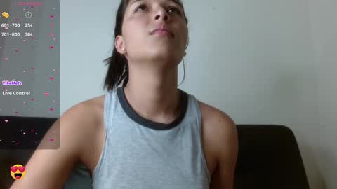 Mia online show from 17, 2, 2025