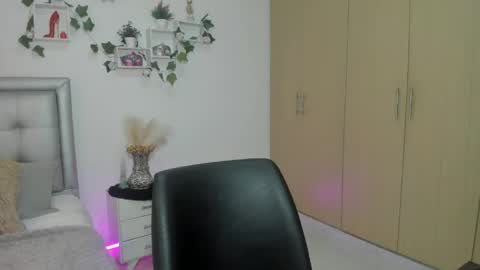miaa_star_1x online show from 3, 6, 2026