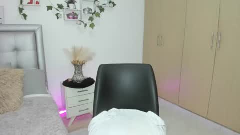 miaa_star_1x online show from 1, 7, 2026