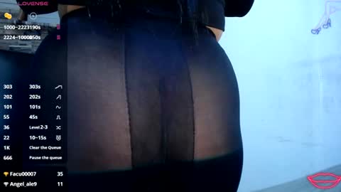 Hey love im Miaaboos. Welcome online show from 30, 7, 2026
