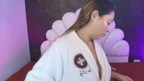 Mia online show from 24, 4, 2026