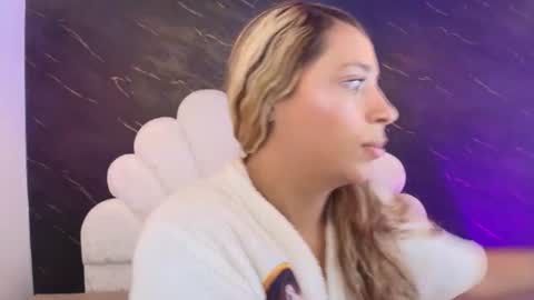 Mia online show from 29, 7, 2026
