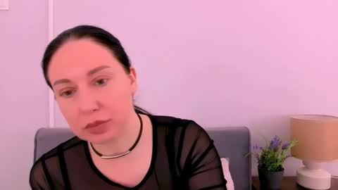Mia online show from 29, 4, 2026