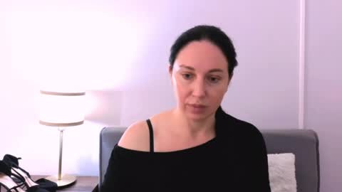 Mia online show from 20, 7, 2026