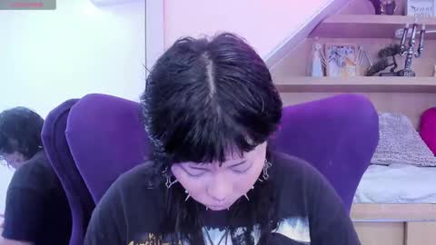 Mia online show from 10, 1, 2026