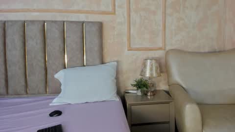 Miaasummer online show from 23, 3, 2026