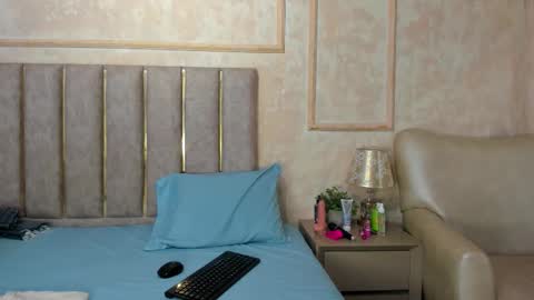 Miaasummer online show from 24, 3, 2026