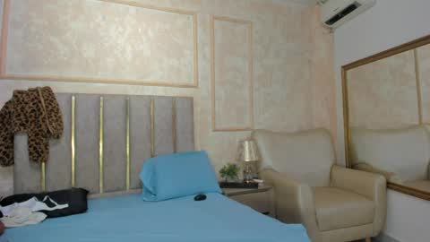 Miaasummer online show from 27, 4, 2026