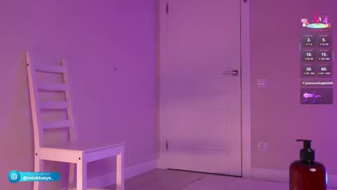 miablueye online show from 7, 5, 2026