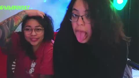 Mia online show from 9, 10, 2025