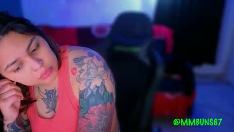 Mia online show from 10, 11, 2025