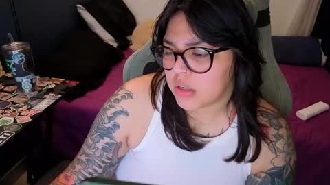 Mia online show from 10, 6, 2026
