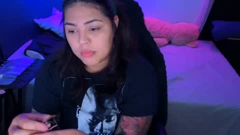 Mia online show from 21, 7, 2026