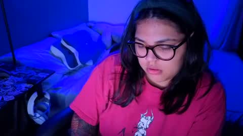 Mia online show from 27, 7, 2026