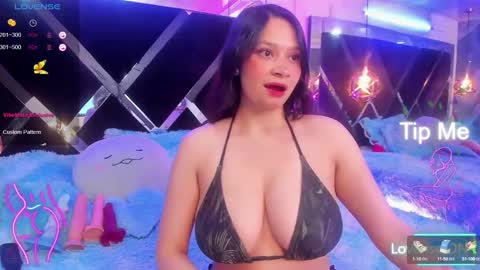 Snapshot of miacharloth chatting on 30, 9, 2025 Mia online show from 30, 9, 2025