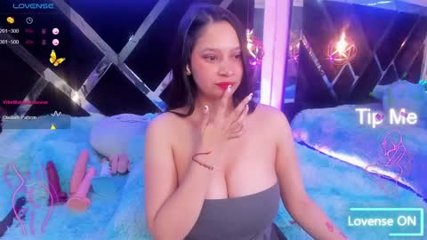 Snapshot of miacharloth chatting on 2, 10, 2025 Mia online show from 2, 10, 2025