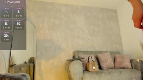 miacooper online show from 11, 2, 2025