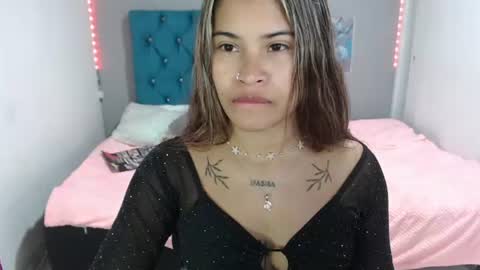 miacumgirl online show from 17, 6, 2026