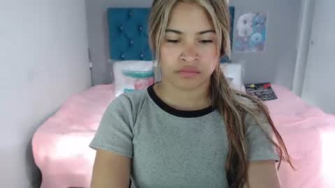 miacumgirl online show from 27, 7, 2026