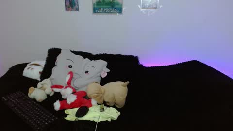 Snapshot of miadavisxx chatting on 16, 4, 2026 Mia david online show from 16, 4, 2026