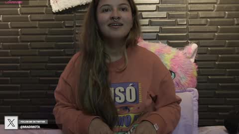 Mia online show from 28, 12, 2024