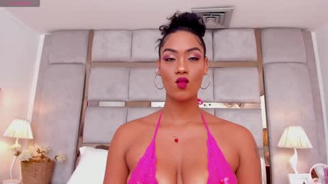 Snapshot of miaebony_ chatting on 11, 12, 2024 Call me Mia online show from 11, 12, 2024