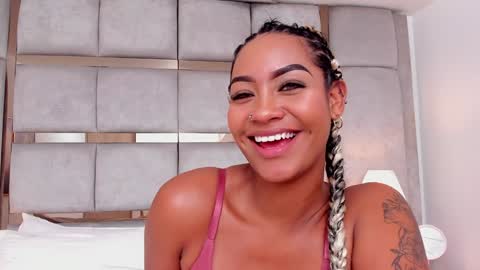 Snapshot of miaebony_ chatting on 16, 1, 2025 Call me Mia online show from 16, 1, 2025