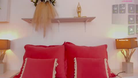 Snapshot of miaebony_ chatting on 1, 2, 2025 Call me Mia online show from 1, 2, 2025