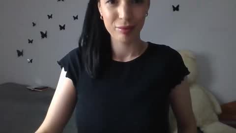 Mia online show from 17, 5, 2026