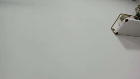 Miah Collins online show from 17, 2, 2025