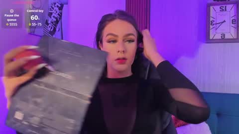 Mia Connor online show from 24, 9, 2025