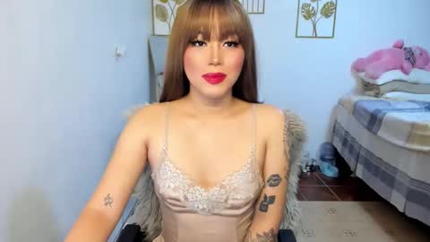 Snapshot of miah_here chatting on 16, 10, 2025 Miah online show from 16, 10, 2025