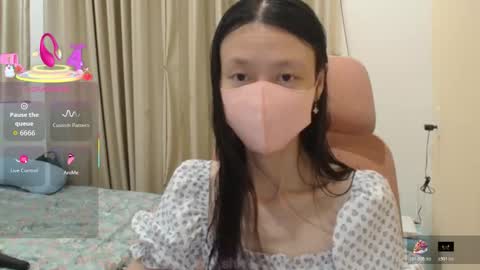 miahchan68 online show from 14, 12, 2025