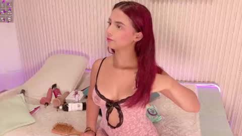 Mia online show from 27, 7, 2026