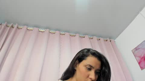 miajhonsonx online show from 8, 6, 2026