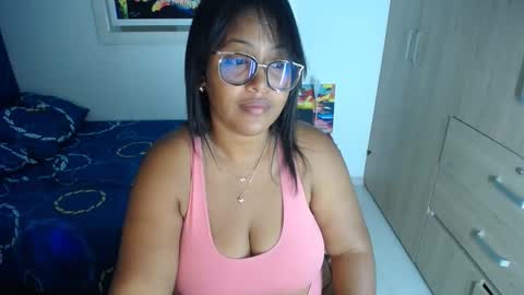 miajoseph_ online show from 22, 1, 2025
