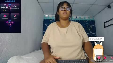 miajoseph_ online show from 2, 5, 2026